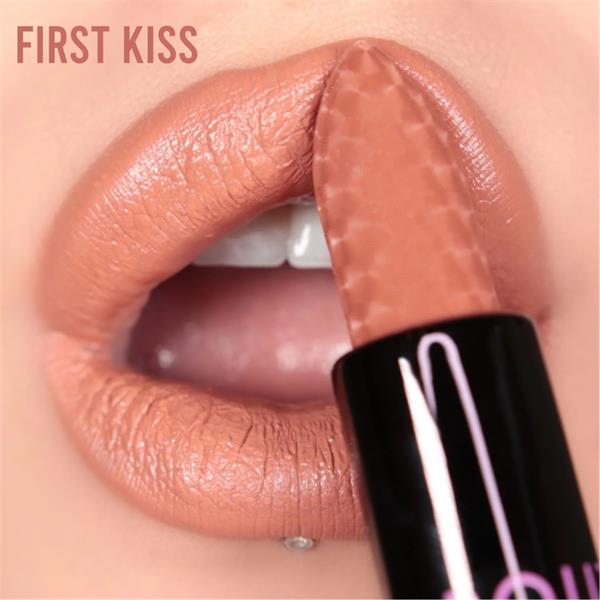 Bperfect Pout Star Lipstick Satin First Kiss